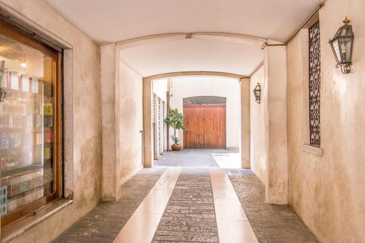 Camelia Home Suite トレヴィーゾ エクステリア 写真